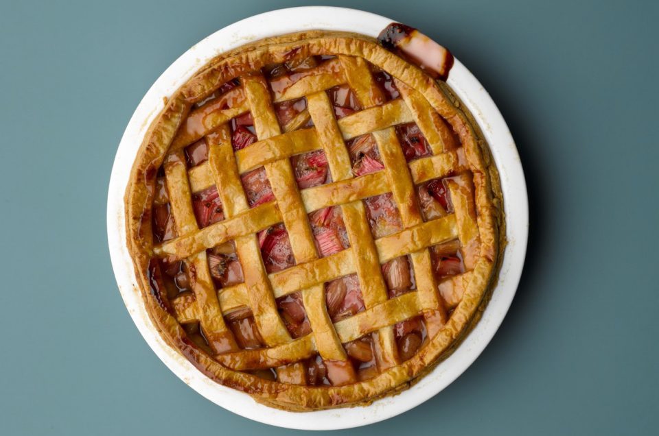 RHUBARB LATTICE TART